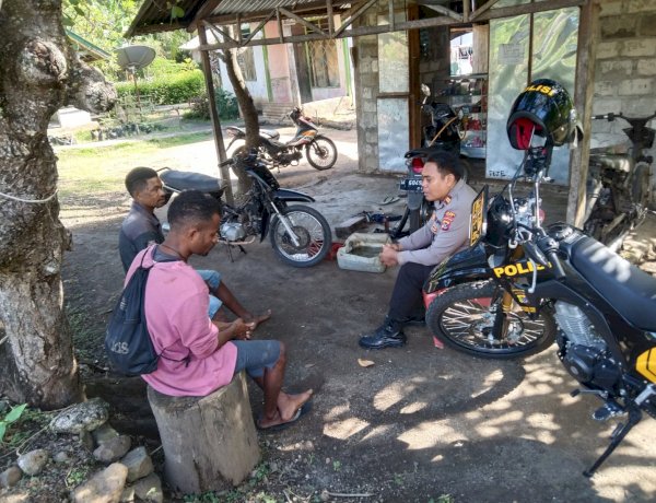Polsek Alor Timur Laut Perkuat Sinergitas dengan Warga Lewat Sambang Kamtibmas di Desa Kamot