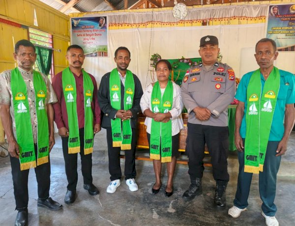 Minggu Kasih di Desa Kailesa, Ps. Kapolsubsektor Pureman Sampaikan Pesan Kamtibmas kepada Jemaat dan Masyarakat