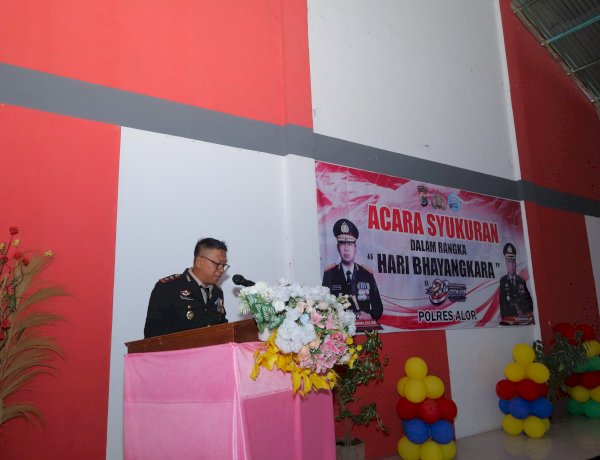 Polres Alor Gelar Syukuran Hari Bhayangkara Ke-80, Perkuat Komitmen Polri Presisi dan Sinergitas Bersama Masyarakat