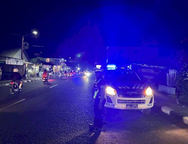 Satlantas Polres Alor Gelar Patroli Kamseltibcarlantas di Sejumlah Ruas Jalan Kota Kalabahi