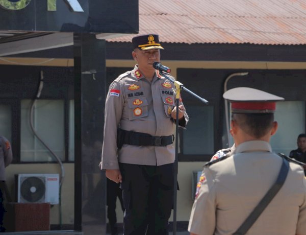 Polres Alor Gelar Upacara Penyerahan Jabatan Kabag Log dan Sertijab Kapolsek Alor Selatan