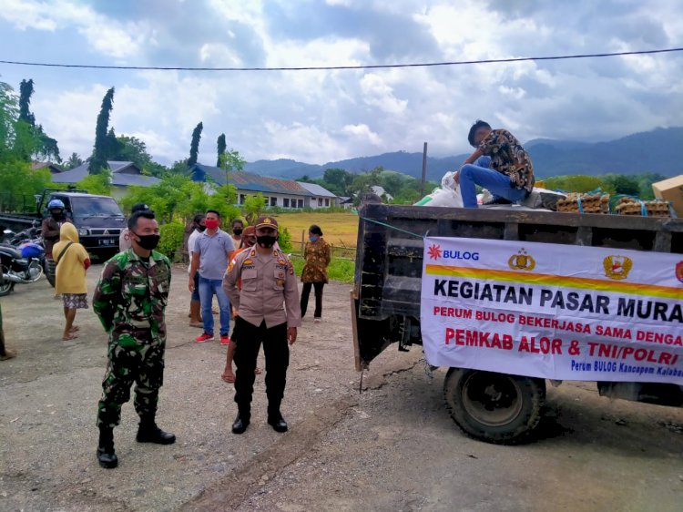 Sinergitas Tanpa Batas, TNI-POLRI Laksanakan Pengamanan Pasar Murah