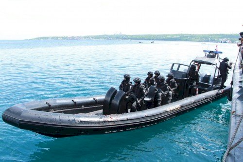 Berantas Kejahatan di Perairan, Polda NTT Siagakan Kapal Pemburu