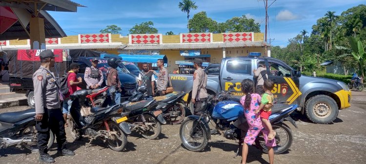 Jaga kondisi Kamtibmas, Polsek Alor Selatan Laksanakan Patroli Pasar Tradisional