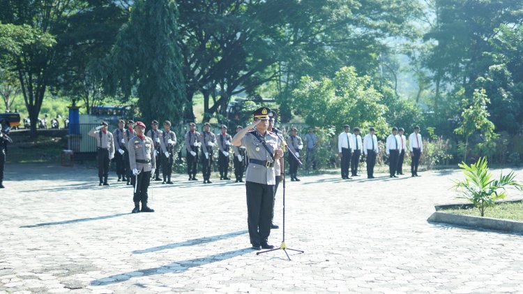 Kapolres Alor Pimpin Upacara Ziarah dan Tabur Bunga dalam Rangka HUT Bhayangkara ke-78