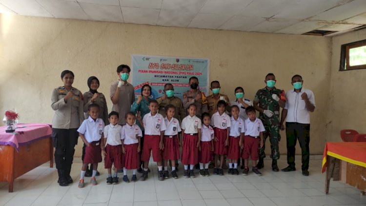 Kapolsek Pantar Hadiri Pembukaan Pekan Imunisasi Nasional Polio di Kecamatan Pantar