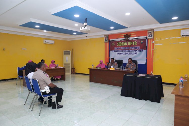 Wakapolres Alor Pimpin Sidang BP4R