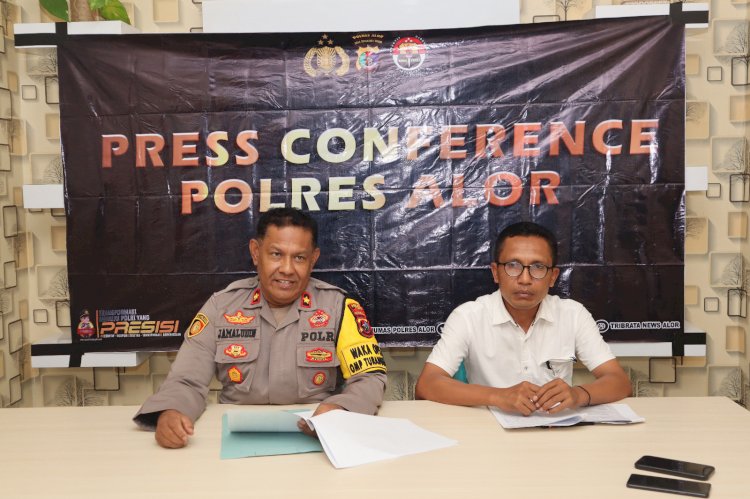 Konferensi Pers Polres Alor: Terungkap Motif Pembakaran Rumah di Kelurahan Kalabahi Tengah