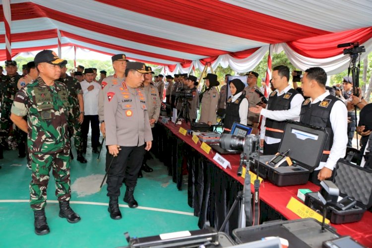 Kapolri dan Panglima Cek Kesiapan Pengamanan Pilkada Serentak di Jatim