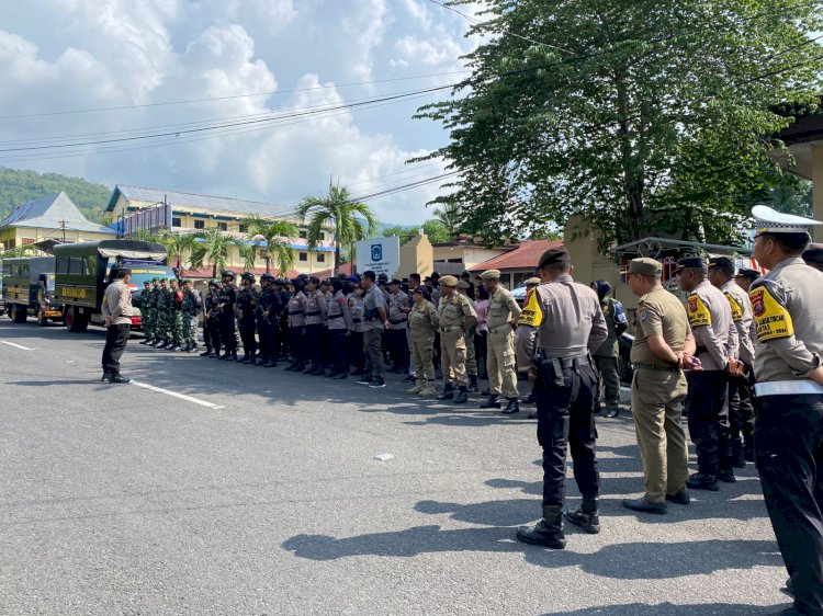 Polres Alor Gelar Patroli Skala Besar Bersama Kodim 1622 Alor dan Instansi Terkait dalam Rangka Pilkada Serentak 2024