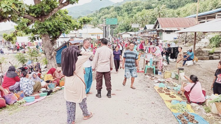 Polsubsektor Pantar Timur Laksanakan Patroli dan Pengamanan di Pasar Tradisional Bakalang