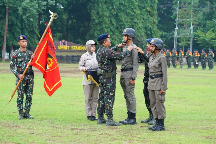 Dankorbrimob Polri Pimpin Upacara Pembukaan Dikbangspes Dasar Brimob Mahasiswa STIK Angkatan Ke-83