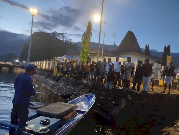 Satpolairud Polres Alor Amankan Kapal dan Empat ABK yang Diduga Gunakan Cara Ilegal untuk Tangkap Ikan