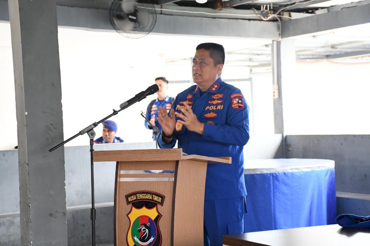 Kakorpolairud Tinjau Kesiapan Operasional Ditpolairud Polda NTT: Fokus pada Wilayah Perbatasan dan Penegakan Hukum Laut
