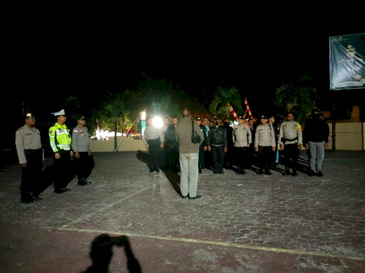 Jaga Keamanan Malam Hari, Polres Alor Sasar Titik Rawan di Teluk Mutiara