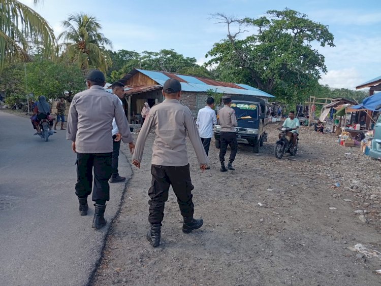 Ciptakan Rasa Aman, Polsek Pantar Laksanakan Patroli Dialogis di Pasar Kabir