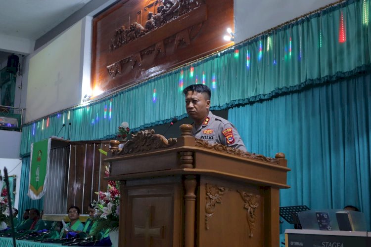 Kapolres Alor Sampaikan Himbauan Kamtibmas di Gereja dan Masjid, Ajak Warga Bersama Wujudkan Alor Aman dan Damai
