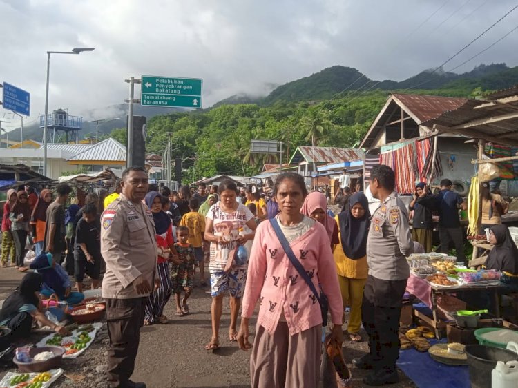 Polsubsektor Pantar Timur Laksanakan Patroli dan Pengamanan Pasar Tradisional Bakalang