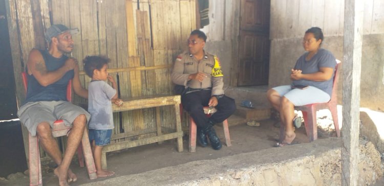 Bhabinkamtibmas Desa Petleng Laksanakan Sambang Warga dan Sampaikan Himbauan Kamtibmas