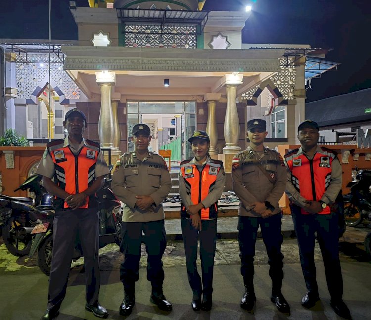 Polres Alor Perketat Pengamanan Masjid Prioritas, Sholat Tarawih di Masjid Istiqomah Berlangsung Aman dan Khusyuk