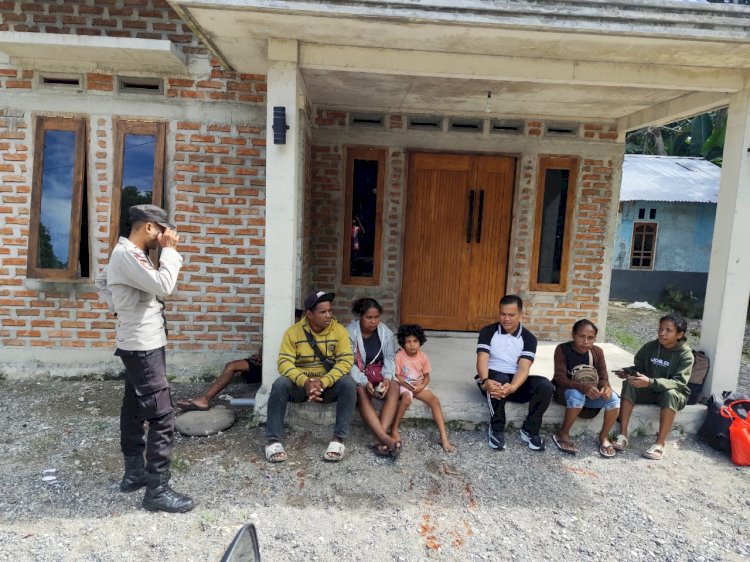 Polsek Alor Timur Laut Gelar Patroli Dialogis dan Sambang Kamtibmas Humanis di Desa Waisika