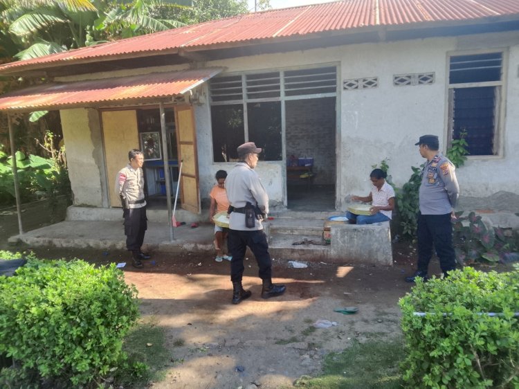 Patroli Sambang Kamtibmas, Polsek Alor Timur Ajak Warga Maritaing Jaga Keamanan Lingkungan