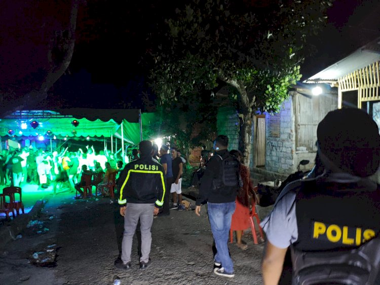 Polres Alor Tingkatkan Patroli Malam untuk Jaga Kondusivitas Kamtibmas di Teluk Mutiara