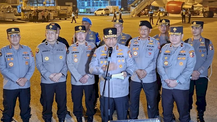 *Polri Siapkan Personel Dukungan ke Flores untuk Perkuat Penanganan Gempa M 7,7
