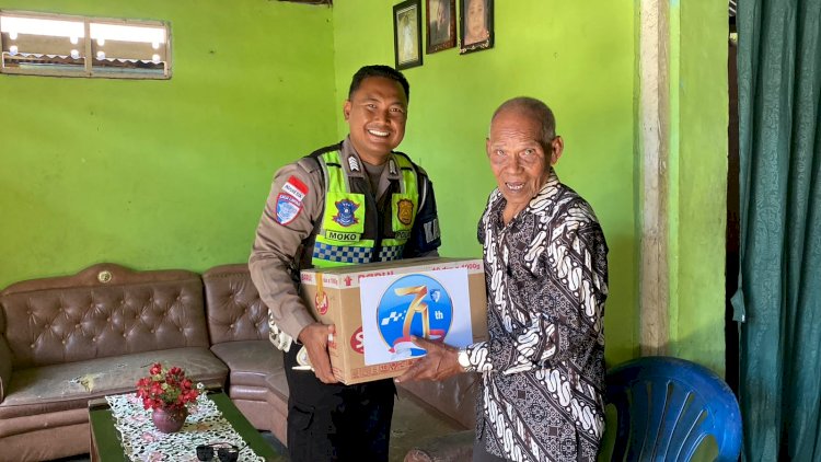 Anjangsana Sambut Hari Lalu Lintas Bhayangkara ke-71, Satlantas Polres Alor Pererat Silaturahmi dengan Purnawirawan Polri
