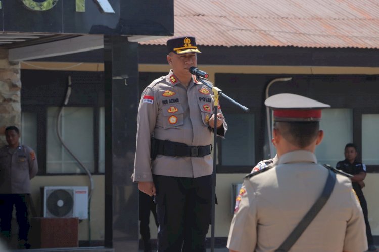 Polres Alor Gelar Upacara Penyerahan Jabatan Kabag Log dan Sertijab Kapolsek Alor Selatan